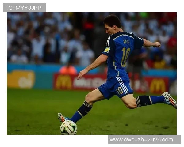 足球大师守门员的传奇之路与技巧解析探秘守护球门的艺术与智慧